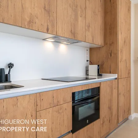 Apartment Higueron West Property Collection - The Nest By The Pool By Hwpc Fuengirola